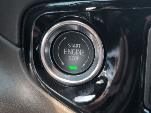 New 2026 Chevrolet Silverado 1500 LT w/ All Star Edition Plus image 17