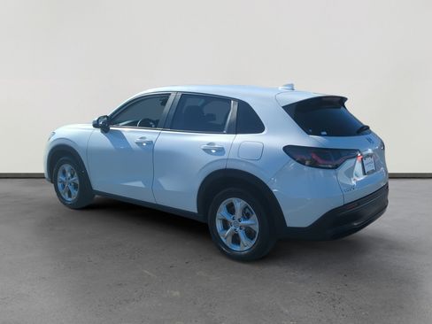 Used 2025 Honda HR-V LX image 3