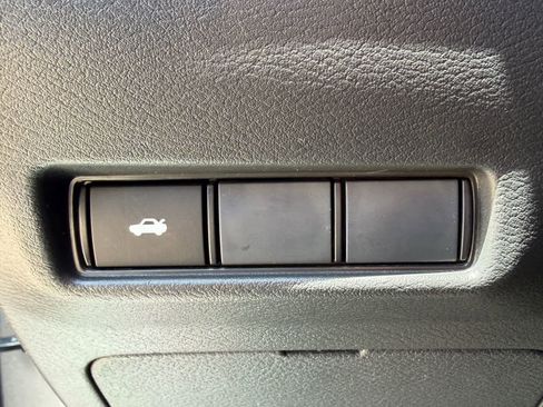 New 2026 Nissan Sentra SV FWD image 15