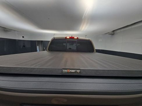 Used 2022 Nissan Frontier PRO-4X image 47