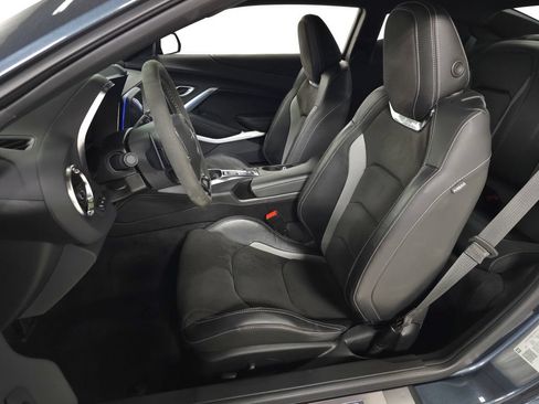 Used 2023 Chevrolet Camaro SS RWD image 16