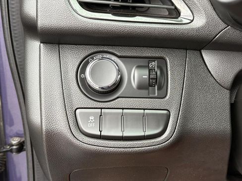 Used 2017 Chevrolet Spark LS FWD image 21