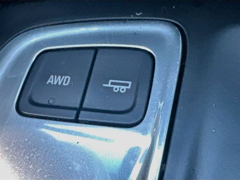 Used 2018 Chevrolet Equinox Premier AWD/4WD image 26