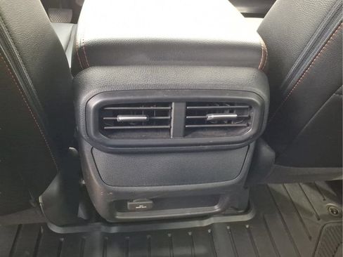Used 2025 Honda Ridgeline TrailSport image 17