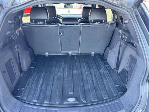 Used 2018 Land Rover Discovery Sport SE AWD/4WD image 26
