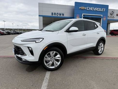 New 2026 Buick Encore GX Preferred FWD image 2