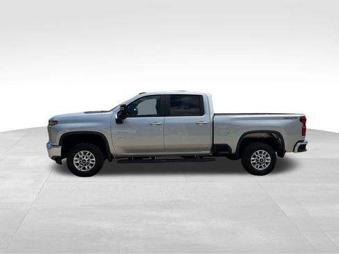 Used 2020 Chevrolet Silverado 2500 LT w/ Fleet Comfort Package AWD/4WD image 6