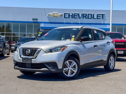 Used 2020 Nissan Kicks S