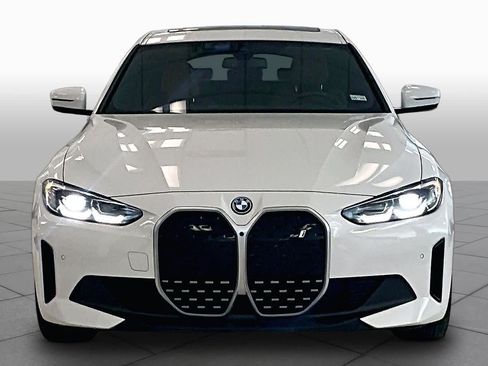 Used 2024 BMW i4 eDrive40 w/ Premium Package RWD image 3