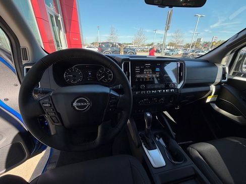 New 2026 Nissan Frontier SV image 17