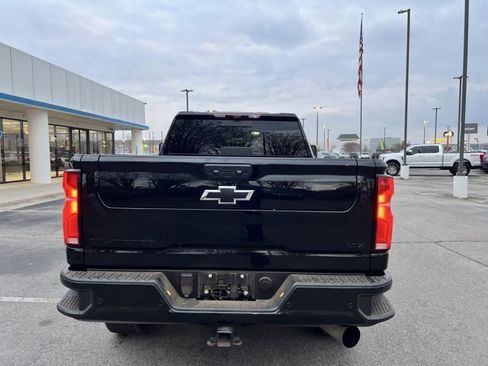 Certified 2024 Chevrolet Silverado 2500 LTZ w/ LTZ Plus Package image 5