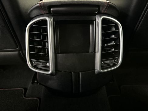 Used 2013 Porsche Cayenne GTS image 28