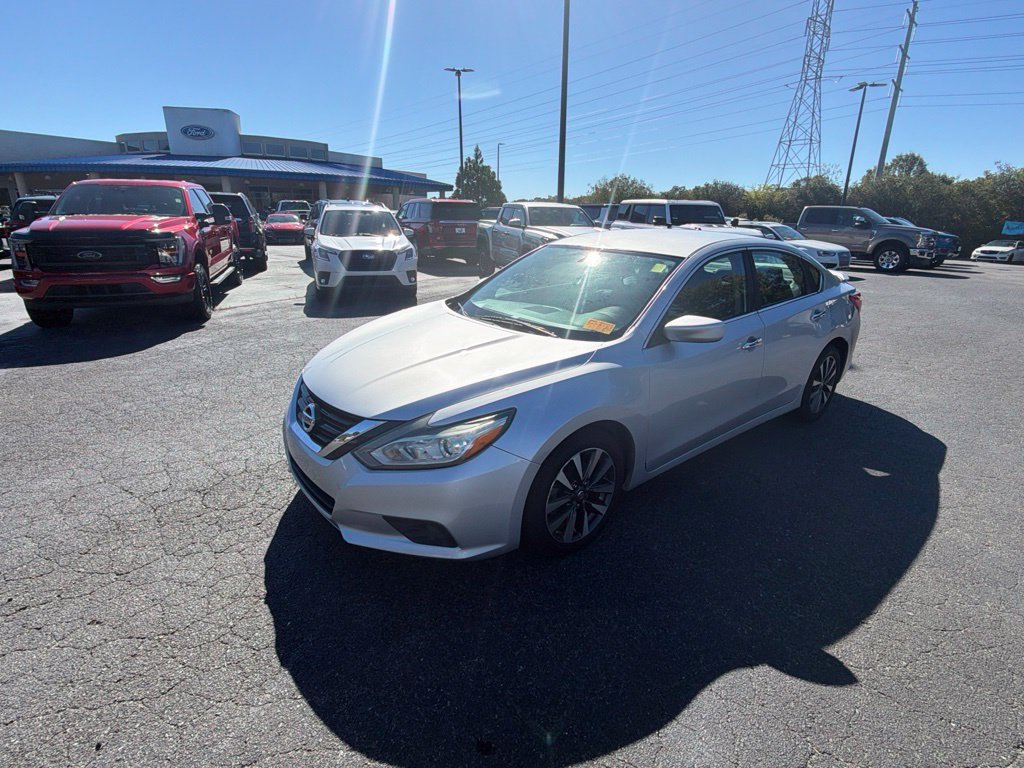 Used 2017 Nissan Altima 2.5 SV FWD image 20