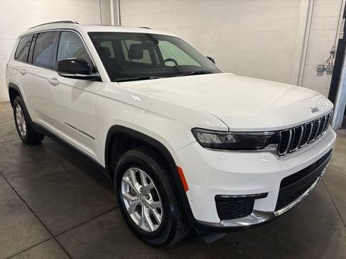 Used 2024 Jeep Grand Cherokee L Limited w/ Luxury Tech Group II AWD/4WD image 3