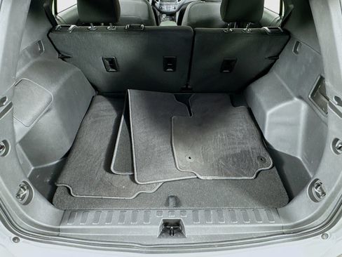 Used 2023 Chevrolet Equinox LT AWD/4WD image 21