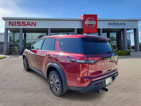 Used 2024 Nissan Pathfinder SV w/ Cargo Package AWD/4WD image 6