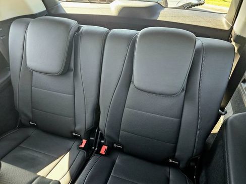 New 2026 Mercedes-Benz GLS 450 4MATIC image 25