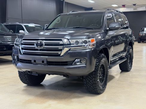 Used 2021 Toyota Land Cruiser AWD/4WD image 3