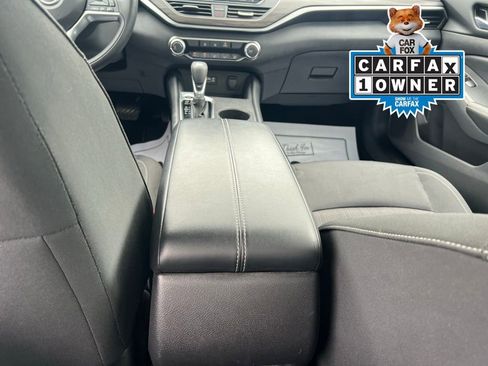 Used 2025 Nissan Altima 2.5 SV FWD image 27