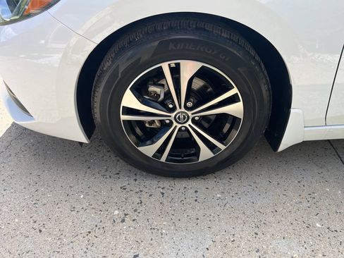 Used 2022 Nissan Sentra SV FWD image 5