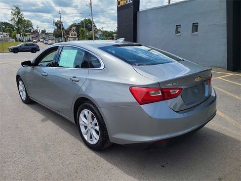 Used 2023 Chevrolet Malibu LT image 9