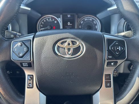 Used 2022 Toyota Tacoma SR5 w/ Technology Package AWD/4WD image 22