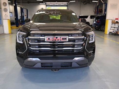 New 2026 GMC Terrain Elevation w/ Elevation Premium Package FWD image 2