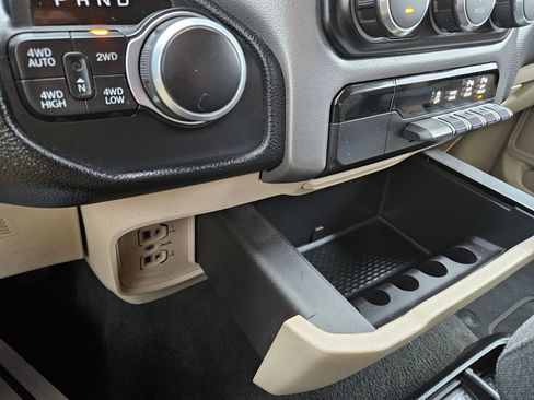 Used 2020 RAM 1500 Big Horn image 23