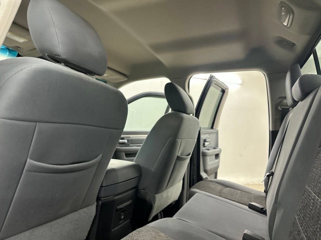 Used 2015 RAM 1500 Big Horn AWD/4WD image 29