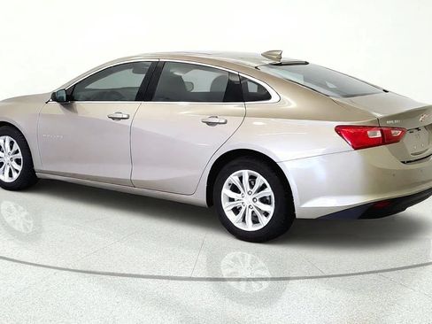 Used 2024 Chevrolet Malibu LT FWD image 4