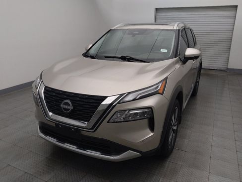 Used 2023 Nissan Rogue Platinum FWD image 15