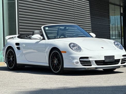 Used 2011 Porsche 911 Turbo AWD/4WD image 10