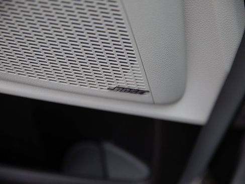 Used 2023 Kia Carnival SX Prestige FWD image 19