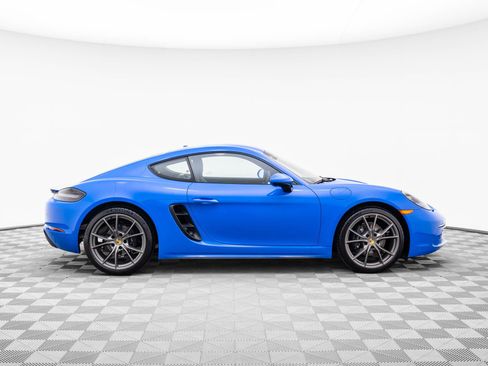 New 2025 Porsche 718 Cayman image 8