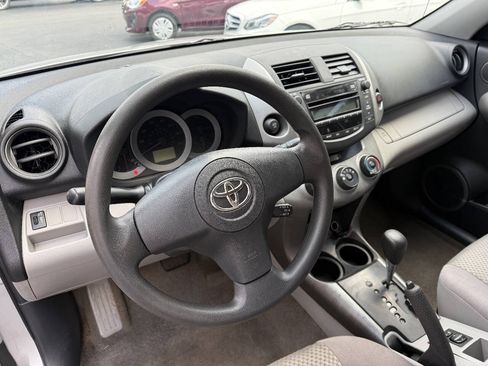 Used 2008 Toyota RAV4 2WD image 8