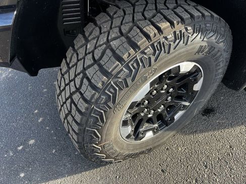 New 2025 GMC Hummer EV 3X w/ Extreme Off-Road Package AWD/4WD image 9