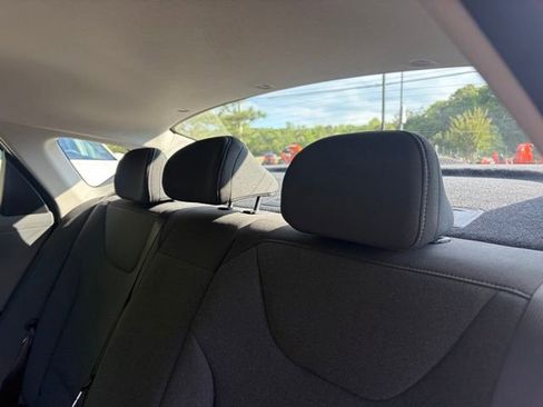 Used 2025 Kia K4 FWD image 15
