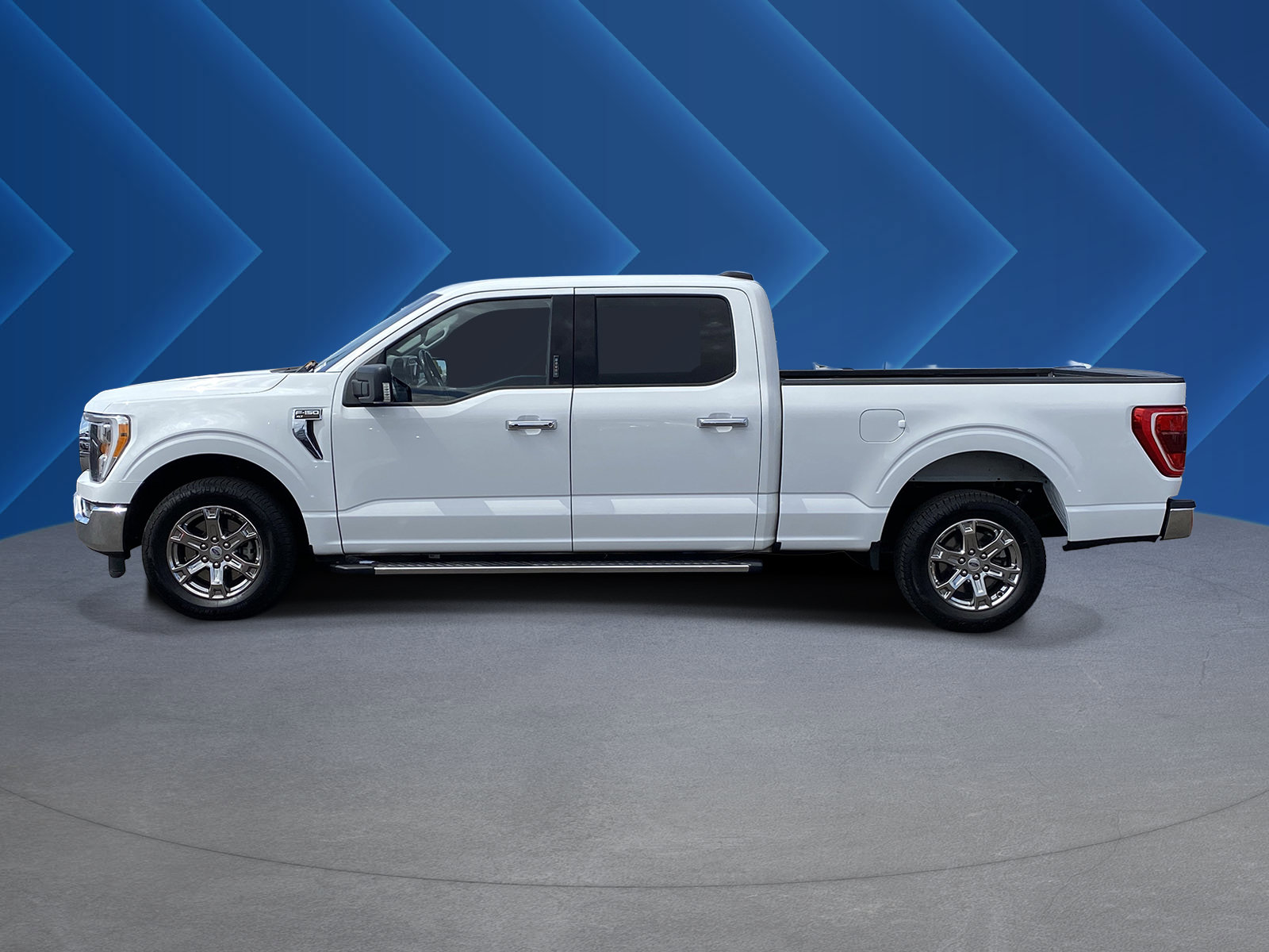 Used 2021 Ford F150 XLT w/ Equipment Group 302A High RWD image 6