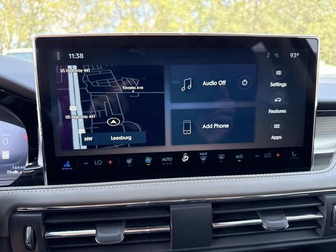 Certified 2023 Lincoln Corsair FWD w/ Equipment Group 101A image 23