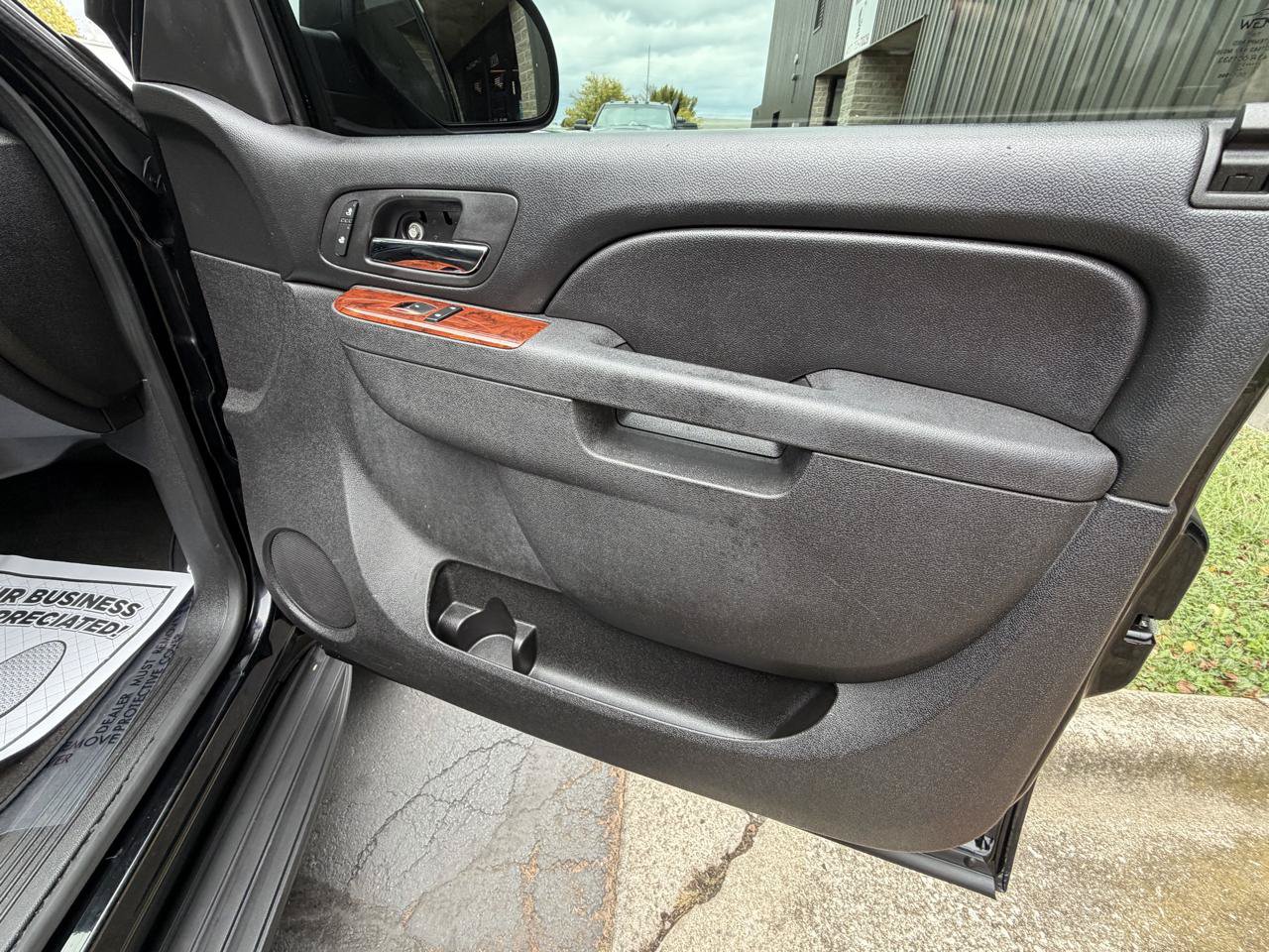 Used 2013 GMC Yukon SLT AWD/4WD image 45