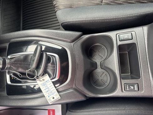 Used 2017 Nissan Rogue SV w/ Sun & Sound Touring Package image 24