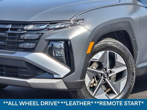 Used 2025 Hyundai Tucson SEL AWD/4WD image 2