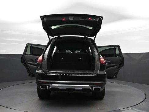 Used 2025 Mercedes-Benz GLS 450 4MATIC image 50