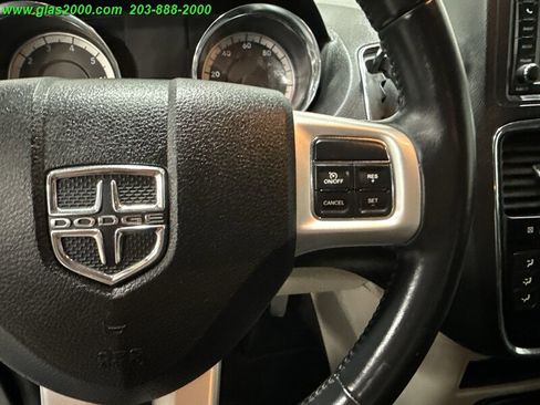 Used 2017 Dodge Grand Caravan SE w/ Power Window Group image 23