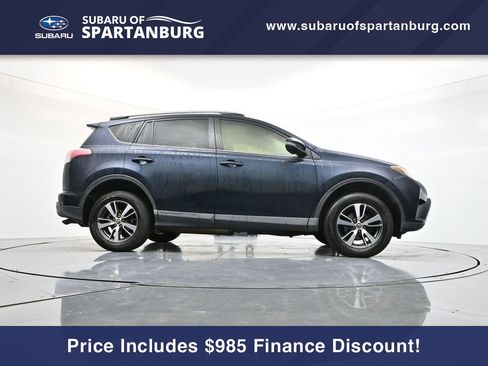 Used 2018 Toyota RAV4 XLE image 31