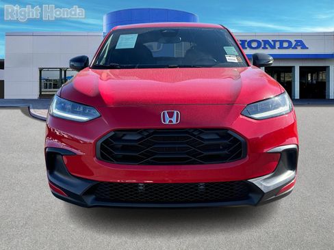 Used 2025 Honda HR-V Sport image 5