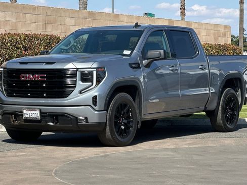 Certified 2025 GMC Sierra 1500 Elevation image 8