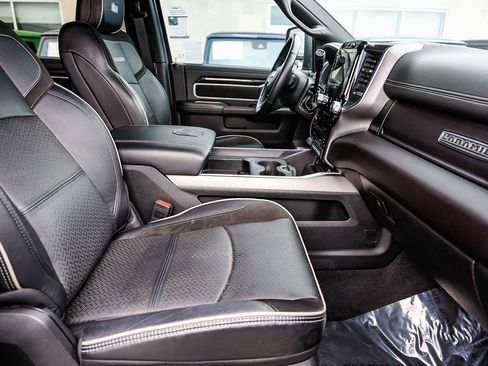 Used 2023 RAM 2500 Laramie image 17