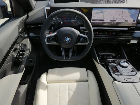 New 2026 BMW 530i w/ M Sport Package image 18