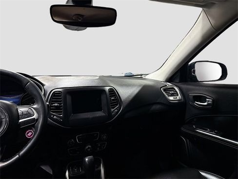 Used 2018 Jeep Compass Latitude w/ Popular Equipment Group image 21